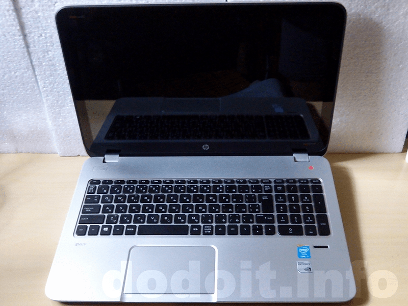 HP ENVY TouchSmart 15 全体