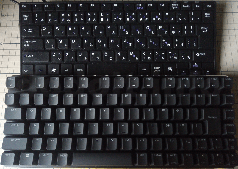DN-915869 SKB-SL18BKNとの比較